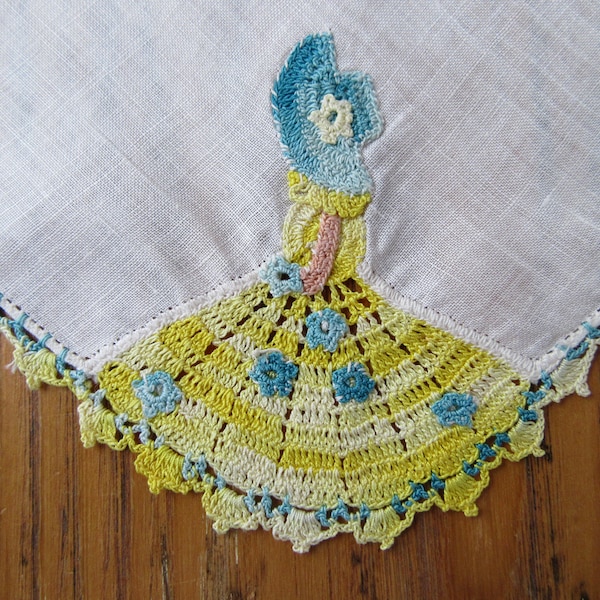 Vintage Handkerchief, Southern Belle, Yellow and Aqua, White Linen, Crochet Edge, Daisy Handkerchief, Vintage Accessories, Gift for Her