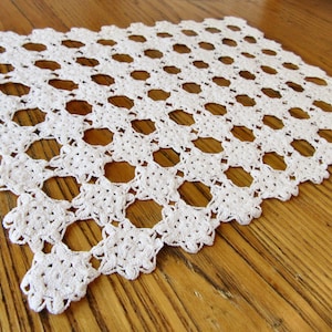 Vintage Tray Liner or Doily, White, Rectangle Doily, Crochet Doily, Table Centerpiece, Crochet Decor, Grandmacore, French Country Decor