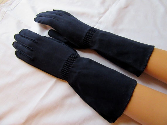 Navy evening gloves deals