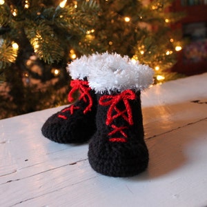 Crochet Santa Booties Pattern, Santa Booties, Crochet Baby Santa Boots, Santa Boots Pattern image 3