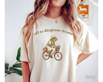 Funny Nurse Frog Shirt Comfort Colors Off to Diagnose Drama T-Shirt Cute Frog Nurse Tee Gift for Healthcare Worker RN Hoodie Nurse Sweater