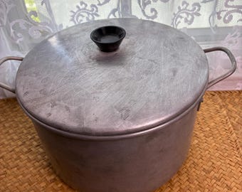 Vintage Foley Aluminum Pot | Retro Cooking Pot with Lid | Mid-Century Kitchenware | Farmhouse Decor