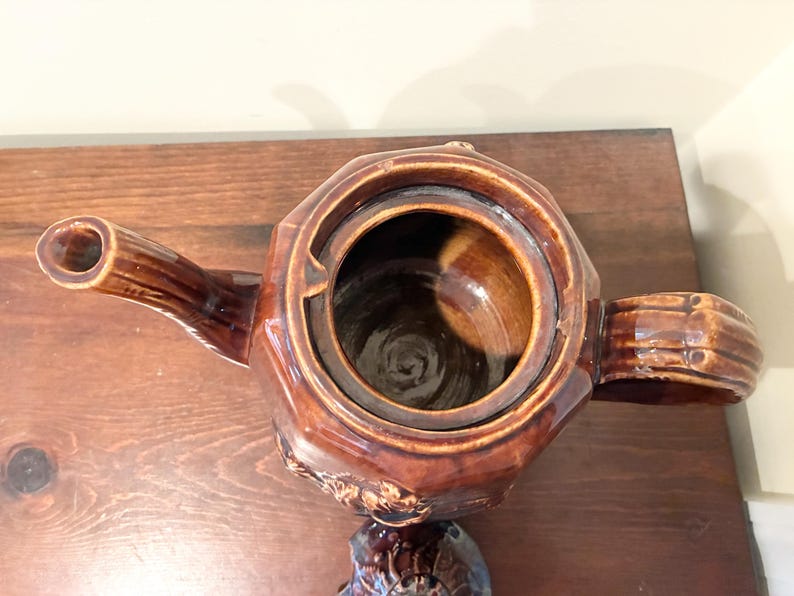 Antique Nelson Mccoy