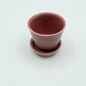 Vintage Pink Ribbed Mini Flower Pot, Mid-Century Fluted Succulent Planter USA 20A