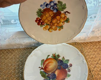 Vintage Bareuther Bavarian Porcelain Fruit Dessert Plates – Gold Rim Scalloped China