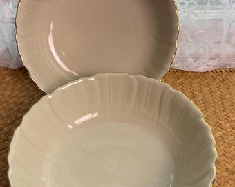 Toyo Japan Scalloped Ceramic Bowls, Cream Gold Trim Serving Set
