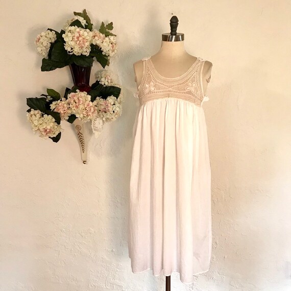 Antique Vintage Edwardian Lace Nightgown #875