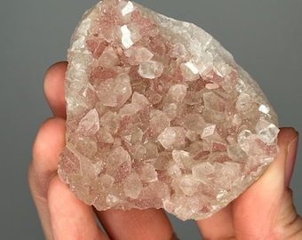 キャンドルクォーツ上のブルーベリーフローライト | 天然水晶
