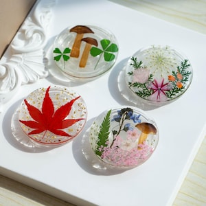 Echter Pilz-Harz-Handygriff, gepresster Blatt-Magnet-Handygriff, getrocknete Ahornblatt-Handybasis, rosa Blumen-Magnet-Handygriff