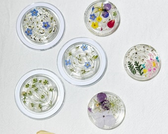 Forget Me Not Real Flower Resin Phone Grip, Baby's Breath Pressed Flower Magnetic Phone Grip, Pansy Dried Leaf Phone Base, Phone Accesories