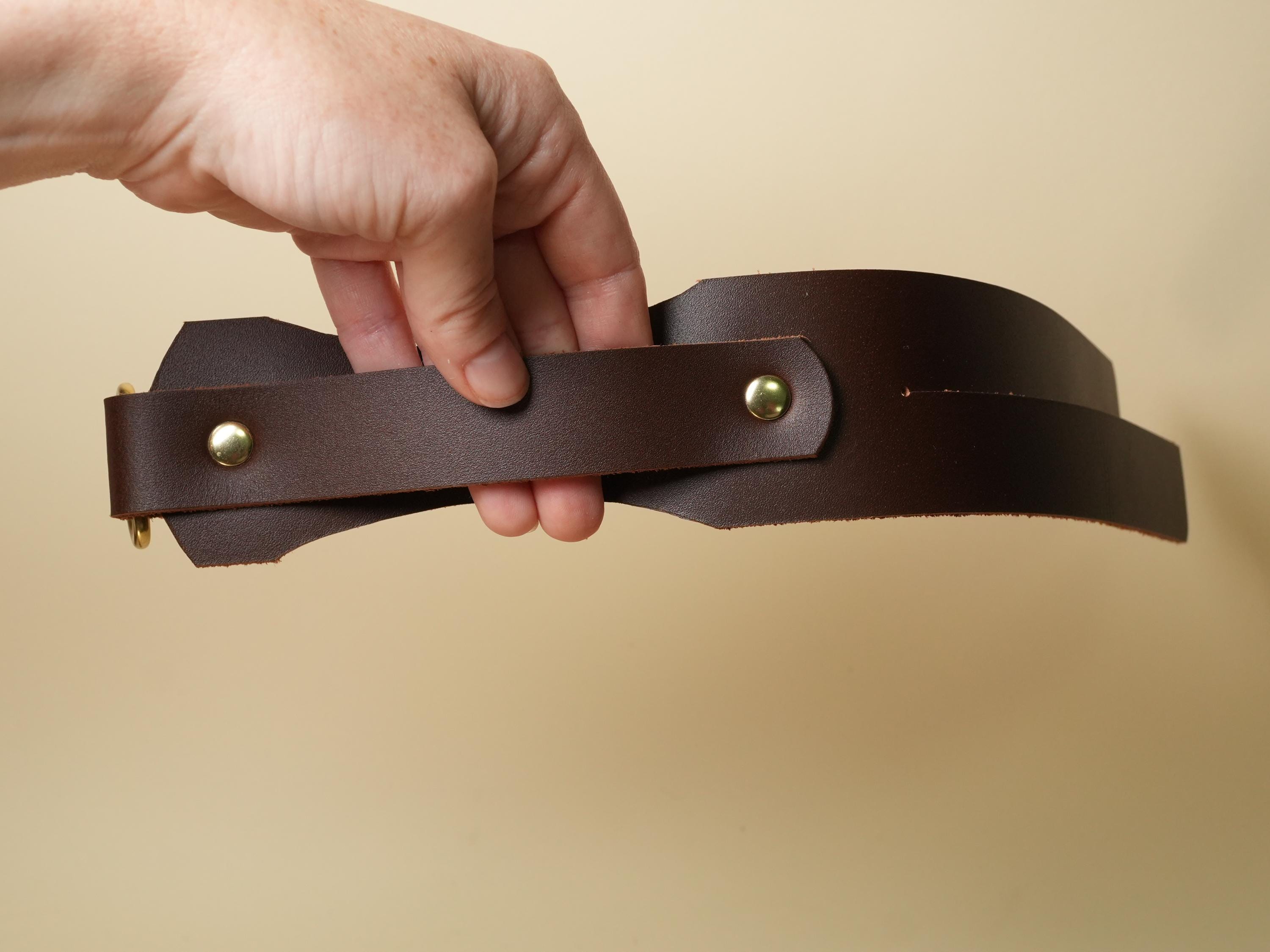 authentic-scottish-handmade-leather-split-strop-tawse-paddle-in-cp