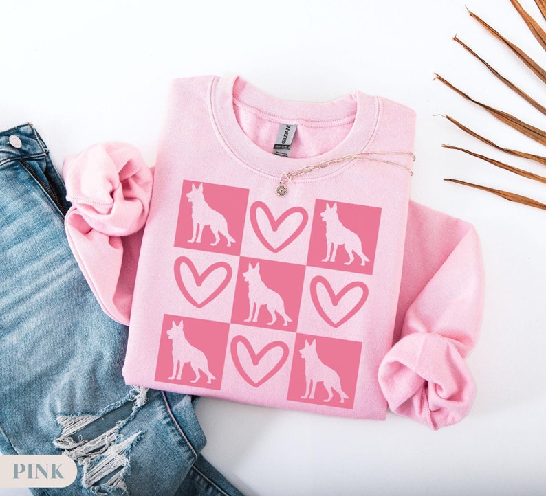 German Shepherd Sweatshirt, Valentine Sweatshirt, German Shepherd Owner, Dog Lover, German Shepherd Mom Sweater, Dog Mom Gift, gift mom hers 画像 1