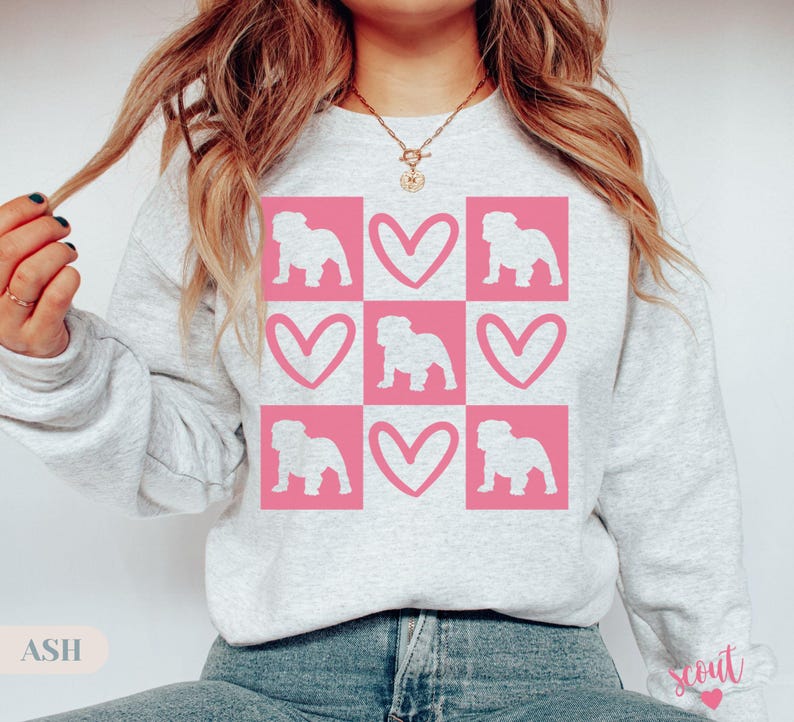 English Bulldog Valentine Sweatshirt, Personalized English Bulldog Sweatshirt, Dog Mom Gift, Dog Mom Crewneck, Bulldog Lover, gift mom hers Ash
