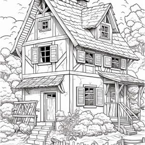 Pu&ograve; includere: Un disegno in bianco e nero di un incantevole cottage con un tetto a forte pendenza, pi&ugrave; finestre e un piccolo portico. Il cottage &egrave; circondato da una vegetazione lussureggiante e una staccionata.