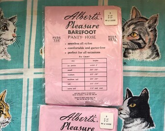 Vintage Albert's Pleasure Barefoot Panty Hose Cerise Pink 2 pairs small