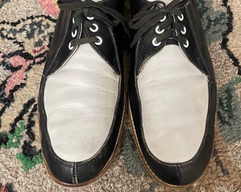 Vintage Bowling shoes 1950's mens black and white Brunswick US size 9 1/2