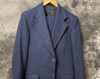 Vintage 1970's blue wool flannel 3 piece suit large