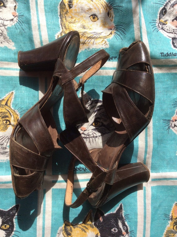 Vintage 1940's Armishaw's brown leather sandals E… - image 1