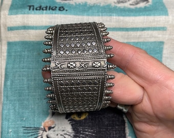 Vintage sterling tribal bracelet