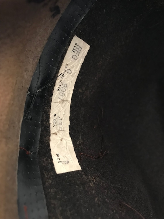 Années 1950 Dobbs Fedora marron Dobbs 1950 bonnet taille 6 5/8 21 pouces f3c98e Années 1950 Dobbs Fedora marron Dobbs 1950 bonnet taille 6 5/8 21 pouces f3c98e