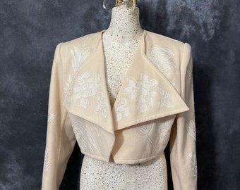 Vintage 1980's Winter white wool Galanos chain stitch floral crop bolero jacket