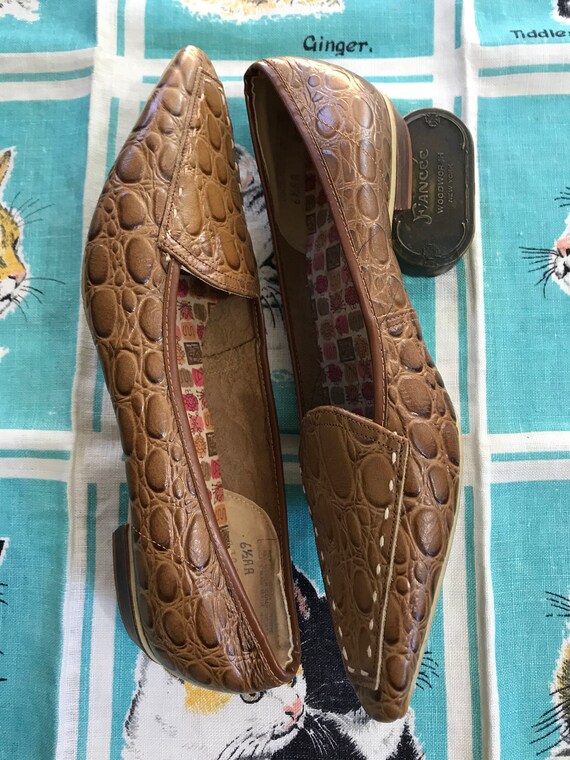 Vintage 1950's 1960's croc embossed brown leather… - image 2