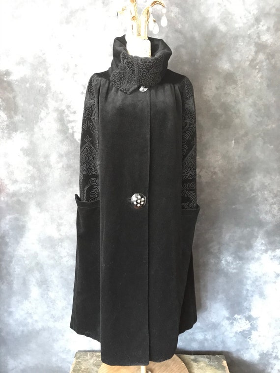 1918 1920's black Mohair Velour cape soutache Cell