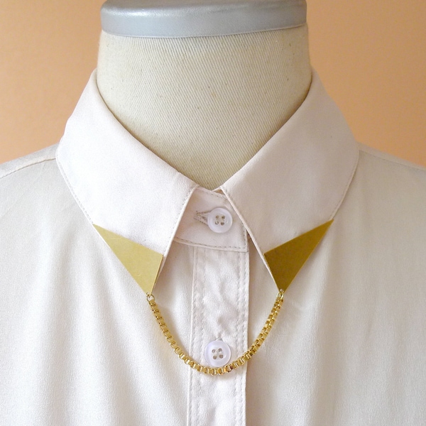 Triangle Collar Tips With Chain