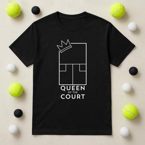 Minimalist Squash Court Queen of the Court T-Shirt - Modern Sports Graphic Tee for Squash Lovers