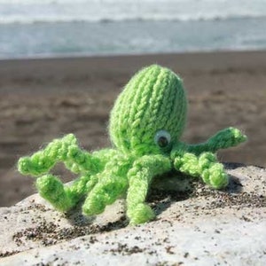 Tiny Octopus Knit Toy Pattern PDF