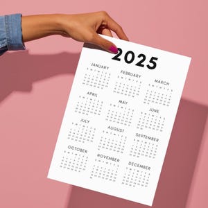 2025 year calendar | full year calendar | minimal calendar |  aesthetic calendar | family calendar | editable calendar | 2025 calendar poster | yearly calendar | advent calendar | 
birthday calendar