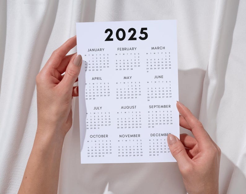 2025 Calendar | Single page | Sunday start | Monday start | Desk calendar | wall calendar | printable calendar | 2025 planner | printable planner | calendar template | calendar digital | digital planner | calendar 2025 | Instant download |