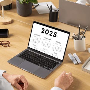 2025 year calendar | full year calendar | minimal calendar |  aesthetic calendar | family calendar | editable calendar | 2025 calendar poster | yearly calendar | advent calendar | 
birthday calendar