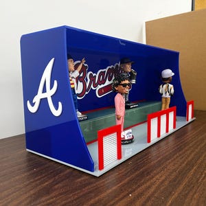 新品　ボブルヘッド人形　アトランタブレーブス　クローントルーパー Braves bobblehead - Etsy 日本