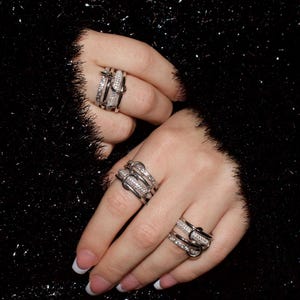 Four Linked Rings - Four Connected Rings Women/Unisex - Unique Stackable Chunky Rings Connected in Real Silver 925 - Perfect Christmas Gift