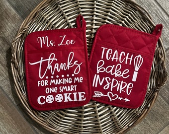 Teacher Appreciation Gift, Teacher Pot Holder, Teacher Oven Mitt, Personalized Teacher Gift