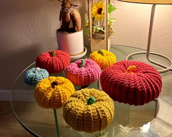 Calabaza tejida / Decoración de mesa otoñal / Calabaza de crochet hecha a mano / Decoración acogedora para el hogar