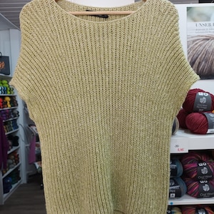 Hand-knitted sweater, slipover, short-sleeved sweater, shirt, knitted, wool