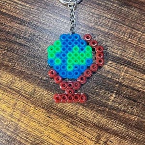Llavero con forma de globo con cuentas Perler
