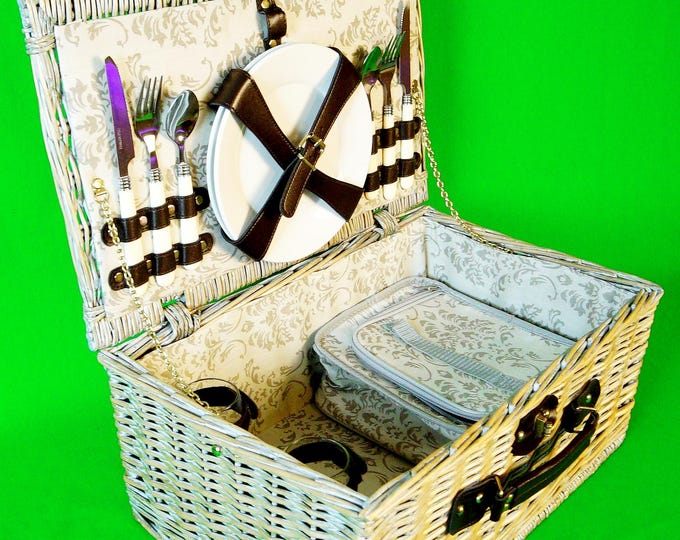 Vintage Wicker Picnic Basket | Complete Set | Farmhouse - Etsy
