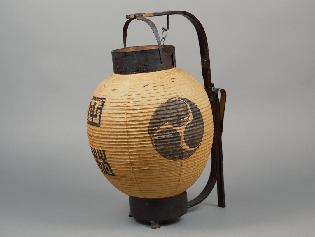 19th Century Edo Period Antique Japanese Lantern With Hidari Mitsudomoe ...