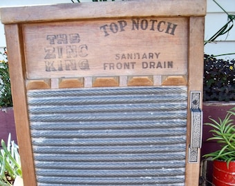 SaLe-WASHBOARD WaLL CABINET--REcycled "ZiNC KiNG #701 Nat'l Washboard Co." Gr8T per un MEDiCINE CABiNET, SPiCE CuPBOARD, CoSMETIC CABiNET !