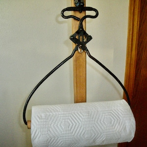 SALE--VinTage IcE ToNGS PaPER ToWEL HoLDER--&quot;Southern Cold storage Co.&quot;--REpurposed--+-BoNUS--1 RoLL Bounty Essentials---easy to change roll