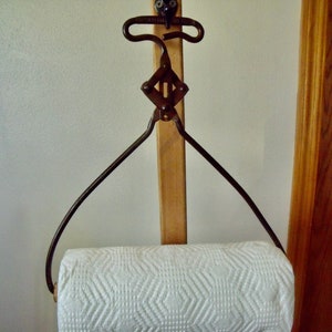 SALE--VinTage IcE ToNGS PAPER TOWEL HoLDER--&quot;Mfd.For El Dorado Ice Co.&quot;--REpurposed + BoNUS roll Bounty Essentials-&quot;so easy to change roll&quot;