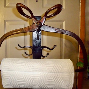 SALE--VINTaGE Ice Tongs PAPeR TOWeL HoLder--Heavy DuTy Iron red/black patina,Gifford Wood Co.+ FREE roll Bounty Essentials--Easy roll change