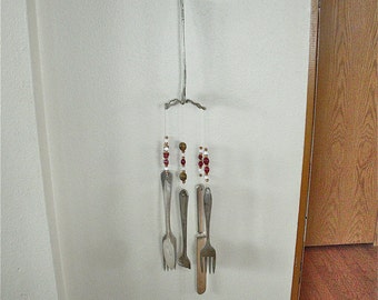 SALE--SiLVERWARE WiND CHiMES-made for "In Memory Of-----" Remembrance WindChimes w/ gLass Beads-your colors & a personalized,Wooden DoG BoNe