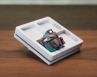 Customizable Artisan Keycap Tray 2x2 Small | Display 4 Mechanical Keyboard MX Keycaps | Multiple Colors and Accents