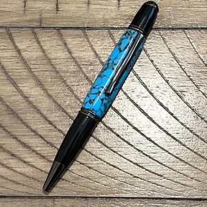 Acryldraaipen van blauwe steen