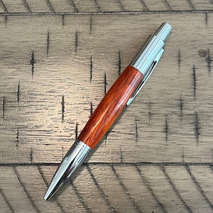 Padauk-klikpen