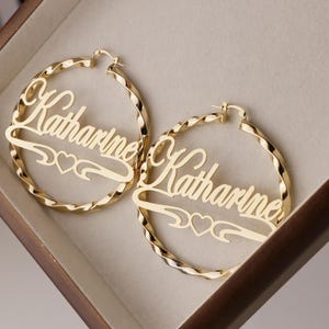 Benutzerdefinierte Creolen, Ohrringe mit Namen, Namen Ohrringe, personalisierte große Ohrringe, Ohrhänger Creolen, Weihnachtsgeschenke, Geburtstagsgeschenke